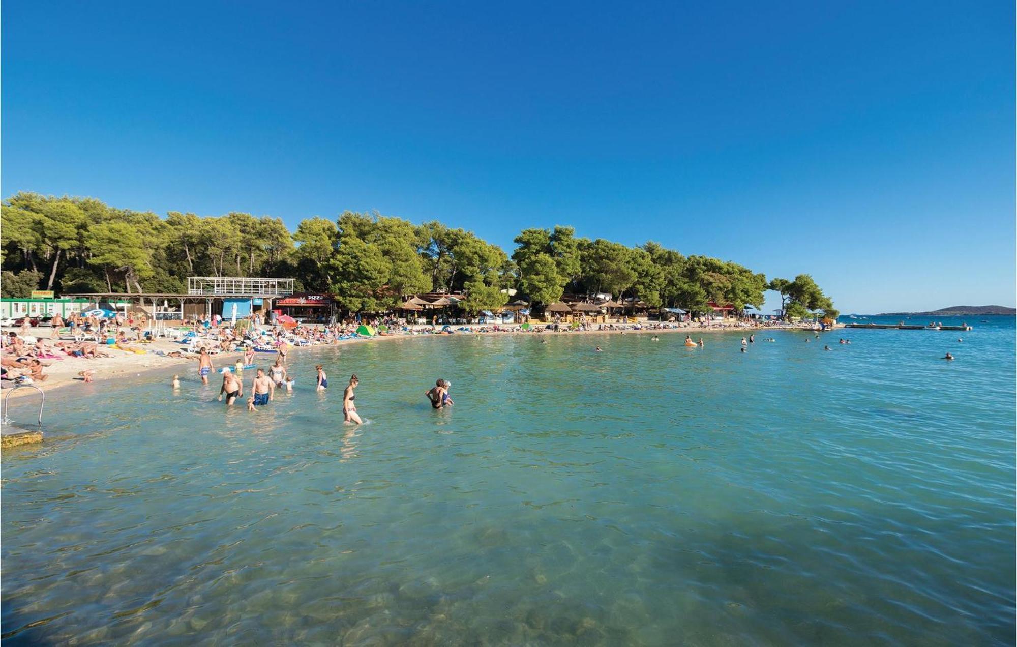 Pet Friendly Apartment In Biograd With Kitchen Biograd Na Moru Exterior foto